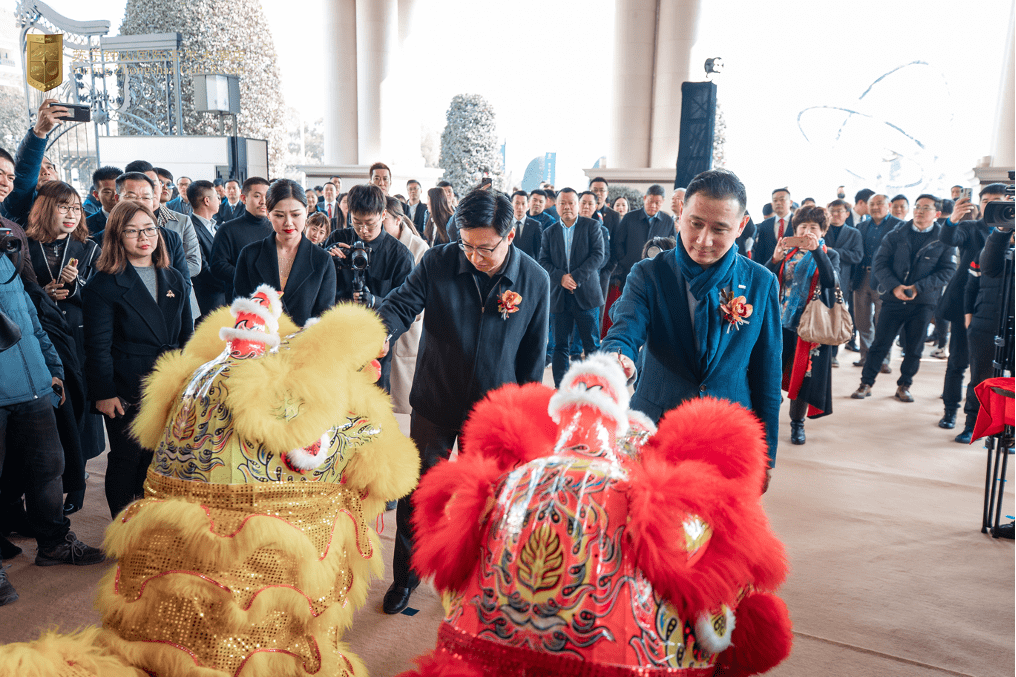 酒店盛大开幕三十载匠心构筑紫金山麓私享庄园尊龙凯时ag旗舰厅登录苏宁钟山国际高尔夫(图7)